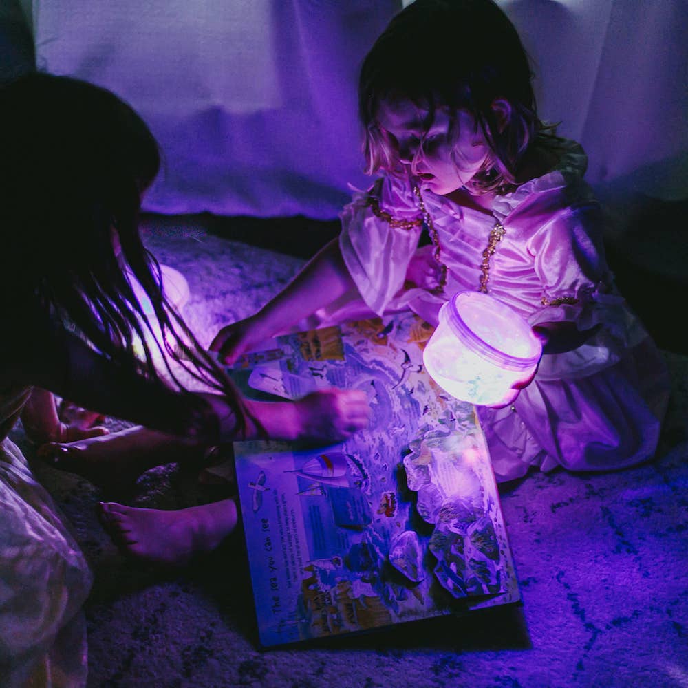 Glo Pals Light-Up Cubes- Lumi (Purple)