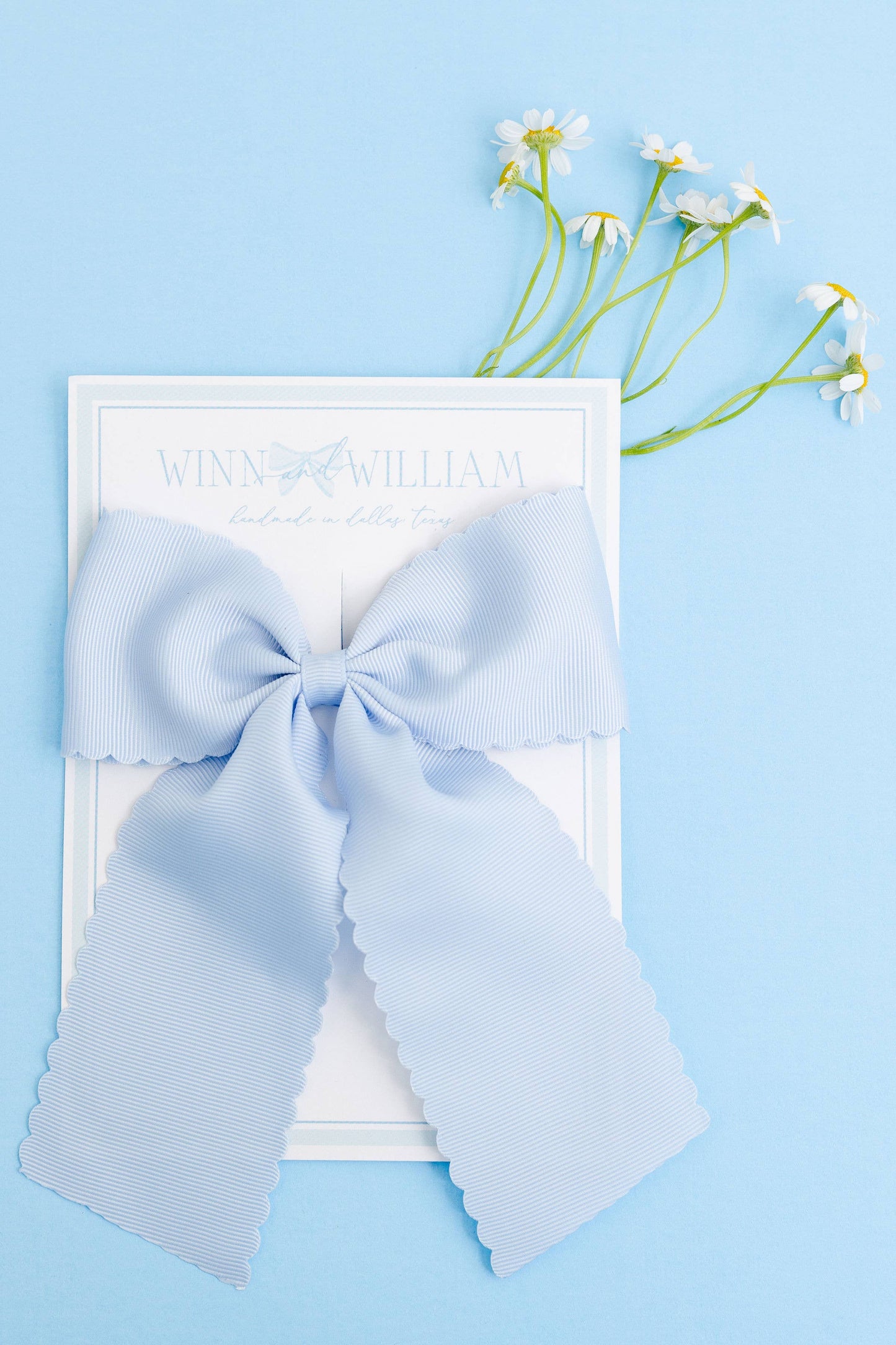 Scalloped Long-tail Bow: Lavender / Medium